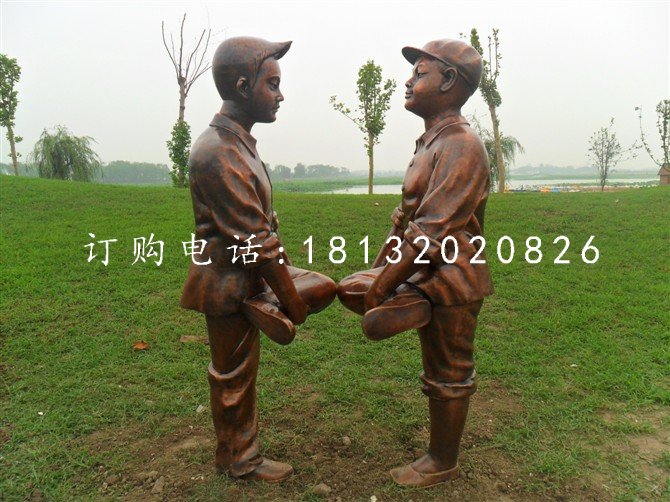 小孩斗雞銅雕，公園人物雕塑