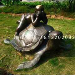 趴在烏龜上的小男孩銅雕，公園銅雕